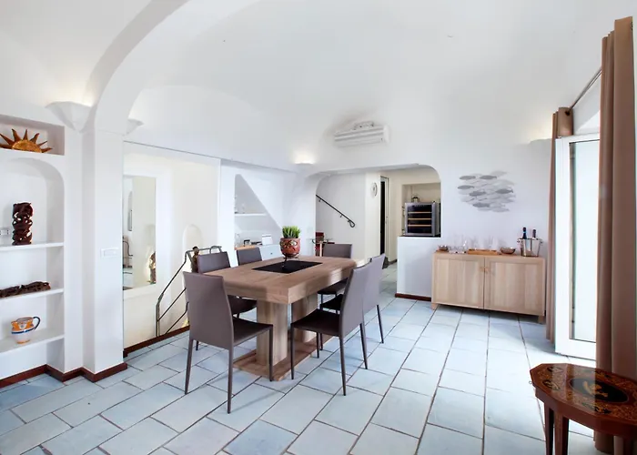 Faraglionensis Monaconehouse Villa